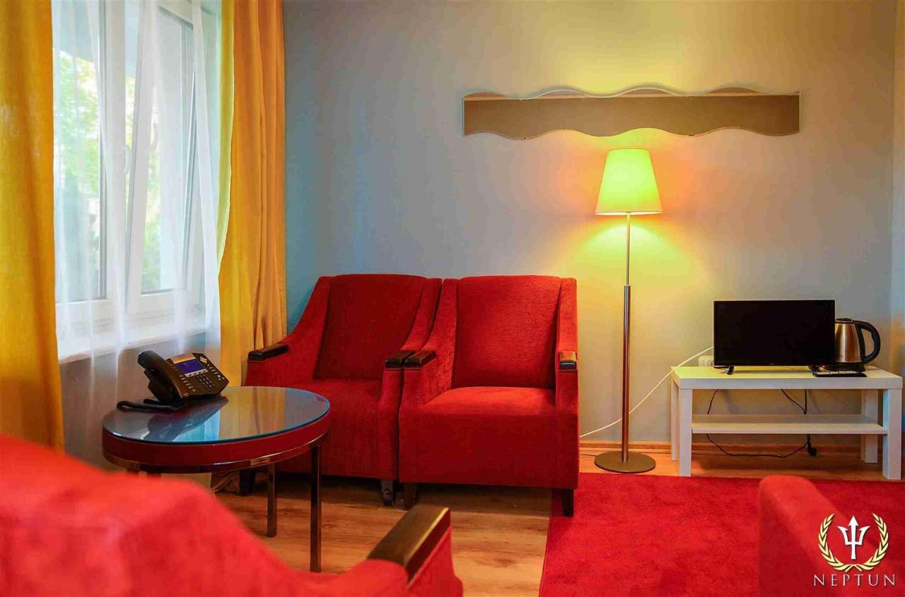 Neptun Ψ Hotel Jastrzębia Góra Buitenkant foto